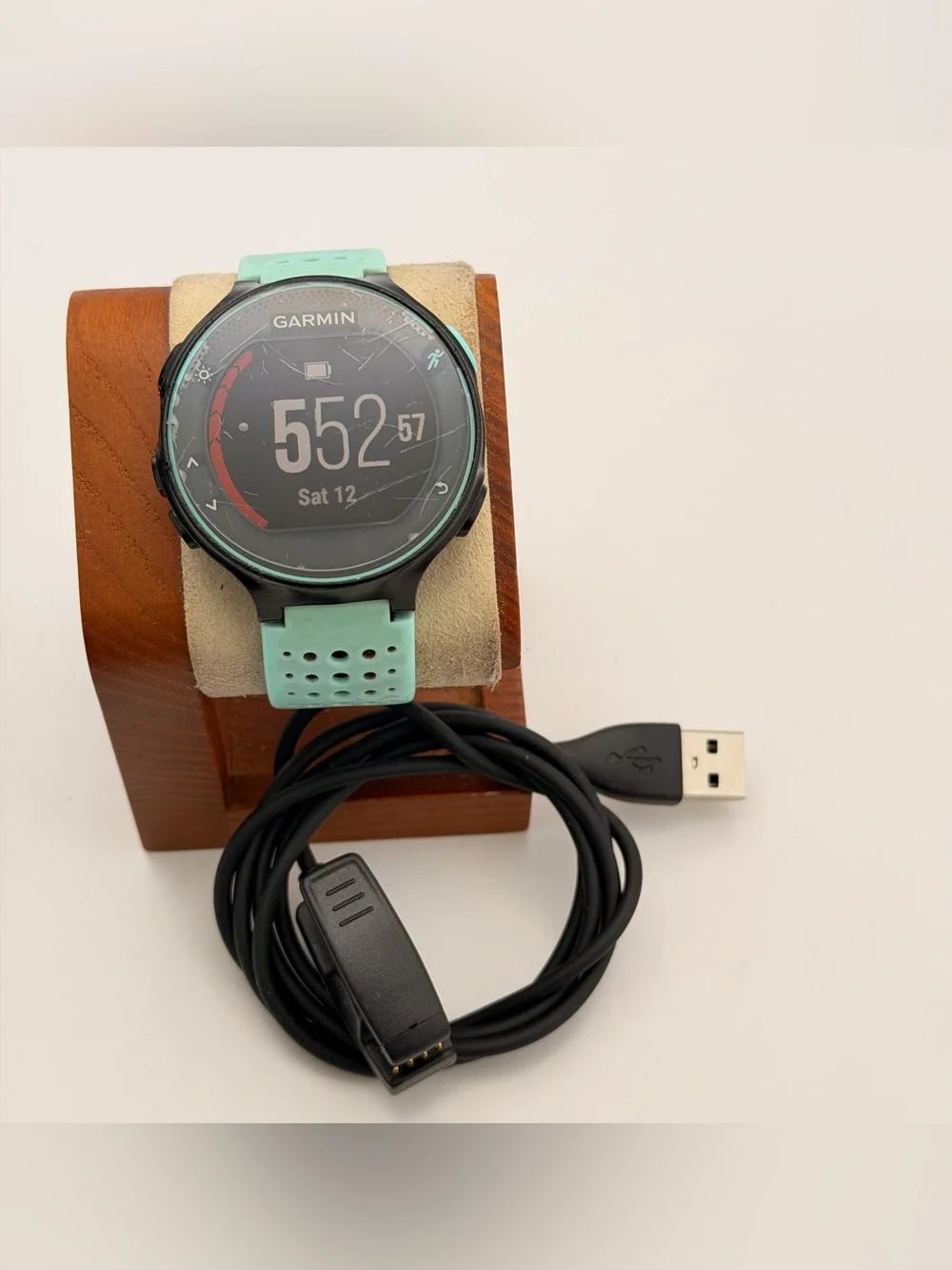 Garmin Forerunner 235, Tested, Charger Included, Green & Black, Good, Smartwatch